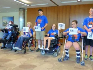 Participants in the 2015 YLF receiving certificates